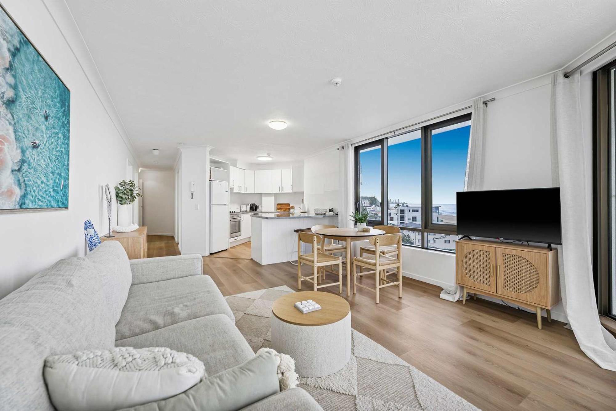 Pearl By Khove * Gold Coast